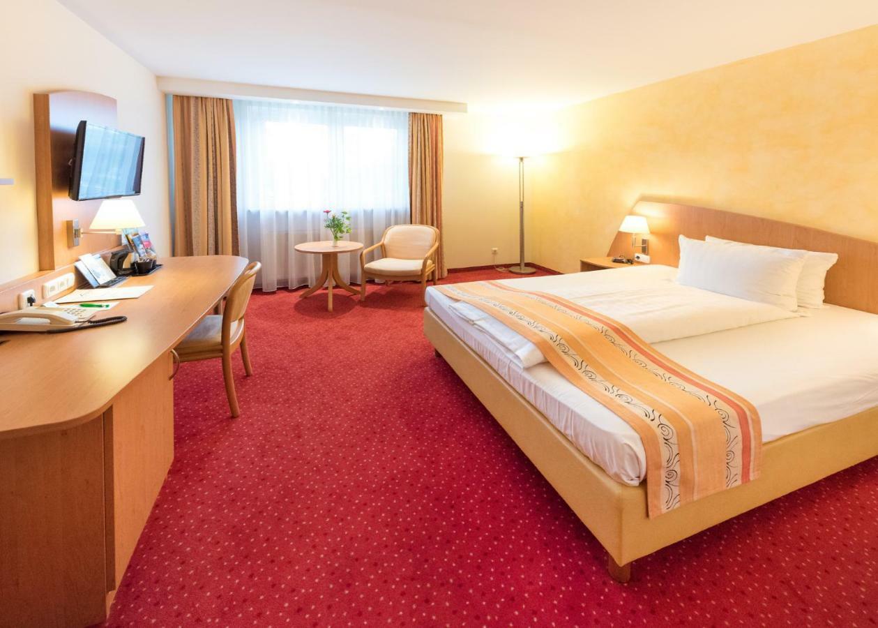 Unterschleißheim Hotel Alarun מראה חיצוני תמונה