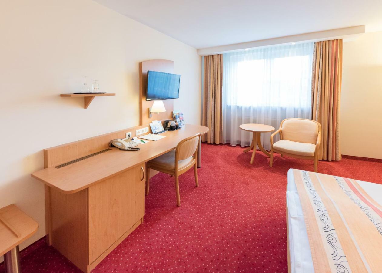 Unterschleißheim Hotel Alarun מראה חיצוני תמונה