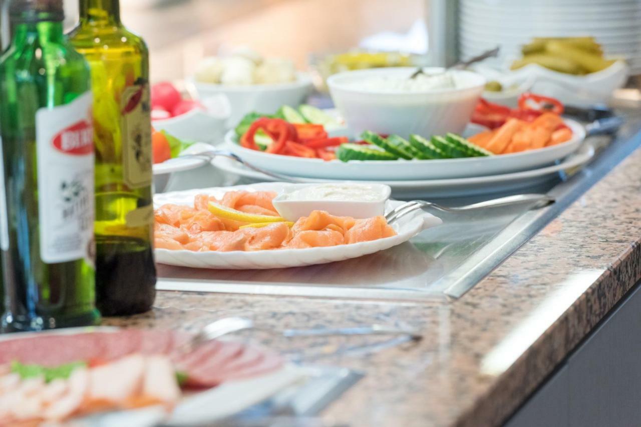 Unterschleißheim Hotel Alarun מראה חיצוני תמונה